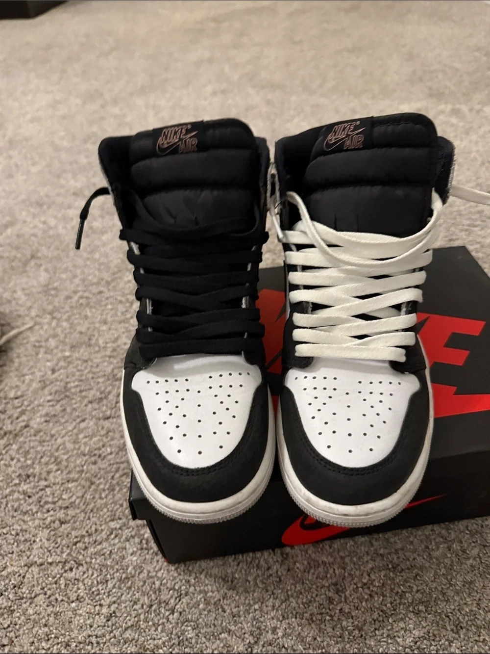 Air Jordan Men’s 1 Retro High OG 'Stage Haze' size 9